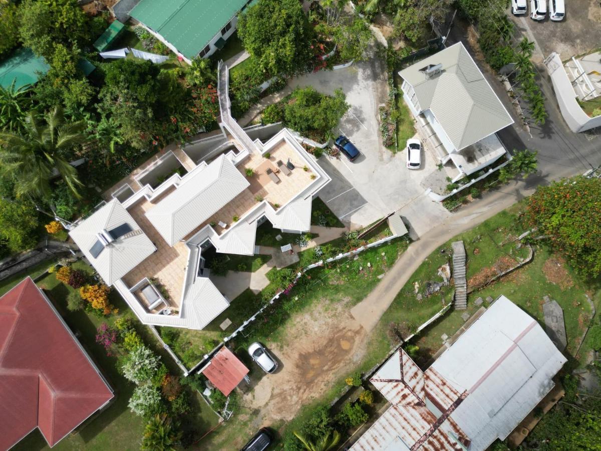 Harmony Self-Catering Apartments Beau Vallon  Exteriör bild