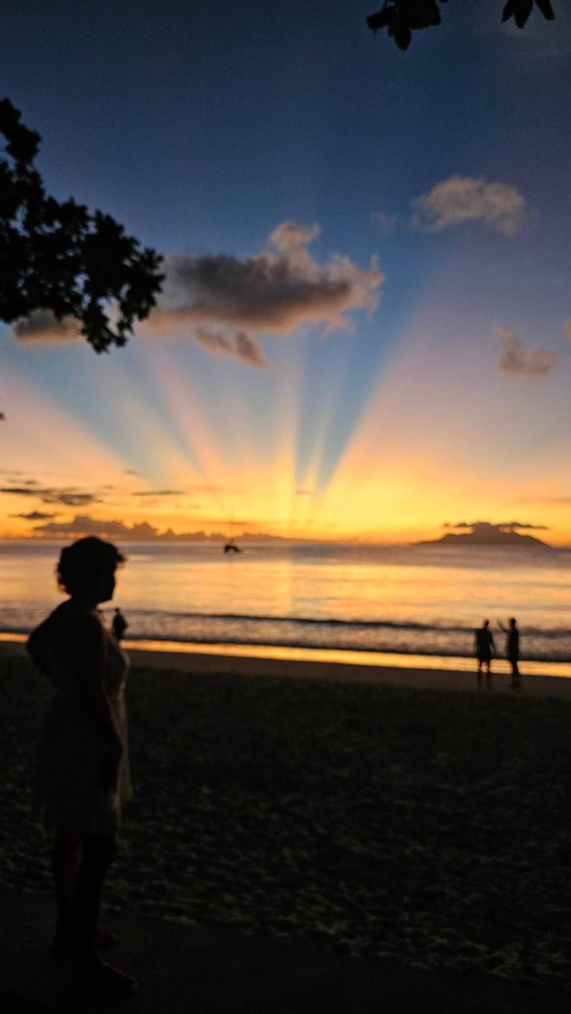Harmony Self-Catering Apartments Beau Vallon  Exteriör bild